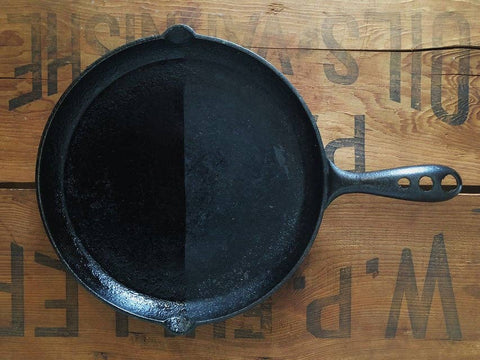 Cast Iron Oil, 8oz - Walrus Oil