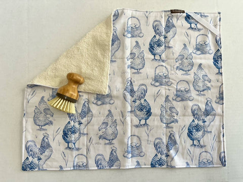 Blue Chicken Dish Drying Mat - Lavishly Vintage