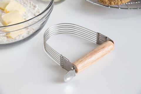 Stainless Steel Wire Pastry Blender, 5"x4"x1.25" - Fox Run Brands