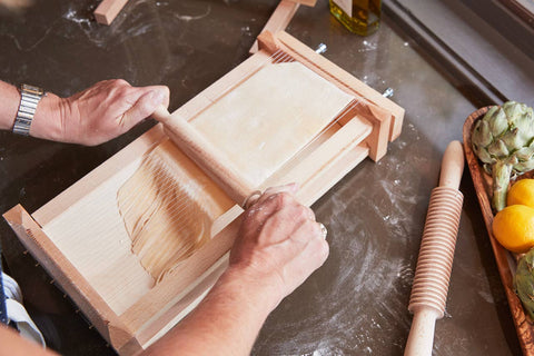 Italian Pasta Chitarra with Rolling Pin: Small - Verve Culture