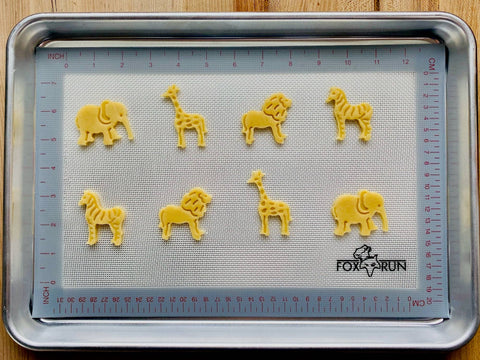 Non-Stick Baking Mat, Silicone, 14.25" x 9.5" - Fox Run Brands