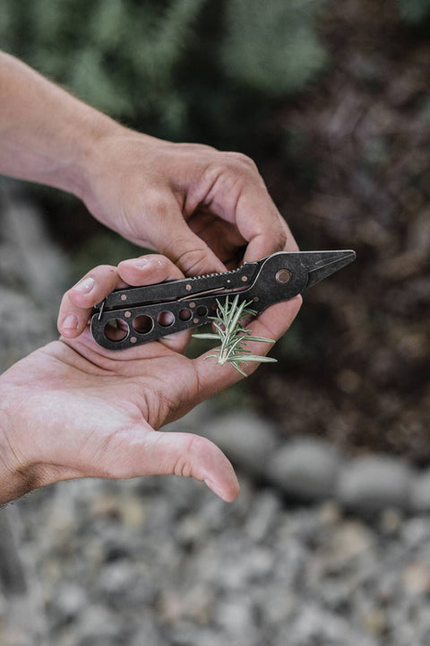 Herb Harvest + Strip Tool: Tumbled Black - Barebones