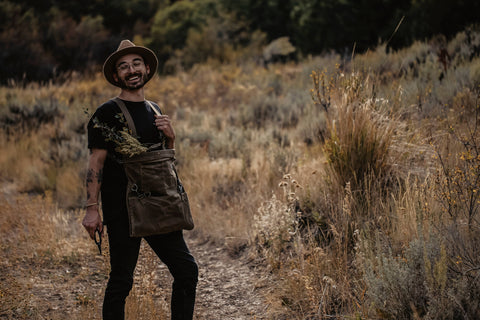 Harvesting & Gathering Bag- Waxed Canvas: Dark Khaki - Barebones