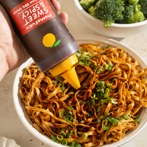 Sweet and Spicy Korean BBQ Sauce, 16.3 oz - Momofuku