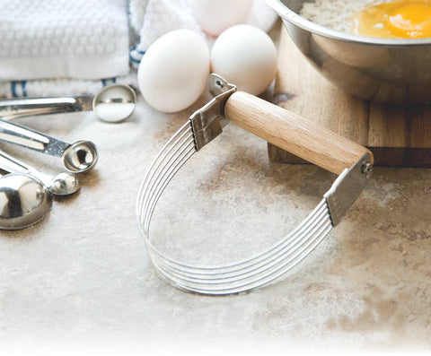 Stainless Steel Wire Pastry Blender, 5"x4"x1.25" - Fox Run Brands