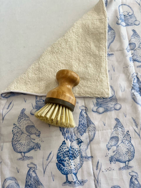 Blue Chicken Dish Drying Mat - Lavishly Vintage
