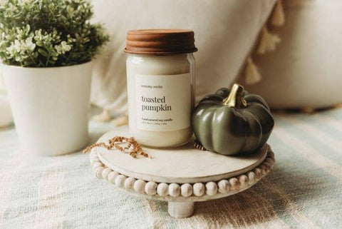 Fresh Farmhouse, 8 oz, Soy Wax Candle, Crackling Wood Wick - Woodsy Wicks