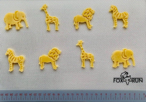 Non-Stick Baking Mat, Silicone, 16.5" x 24.5" - Fox Run Brands