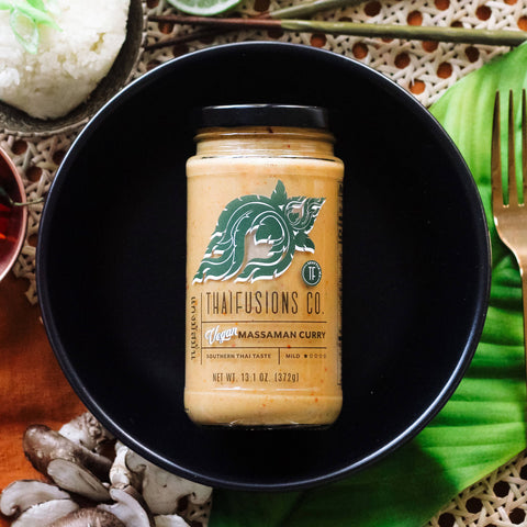 Thai Vegan Massaman Curry Sauce, 13.1 oz - Thaifusions