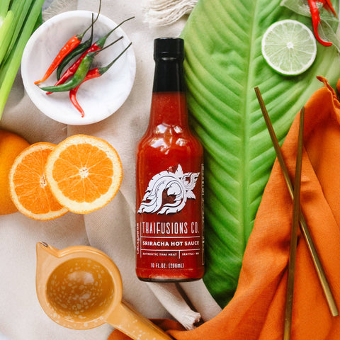 Thai Sriracha Thai Hot Sauce, 10 oz - Thaifusions