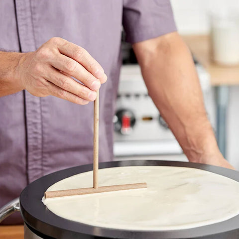 Beechwood Crepe Spreader - Verve Culture