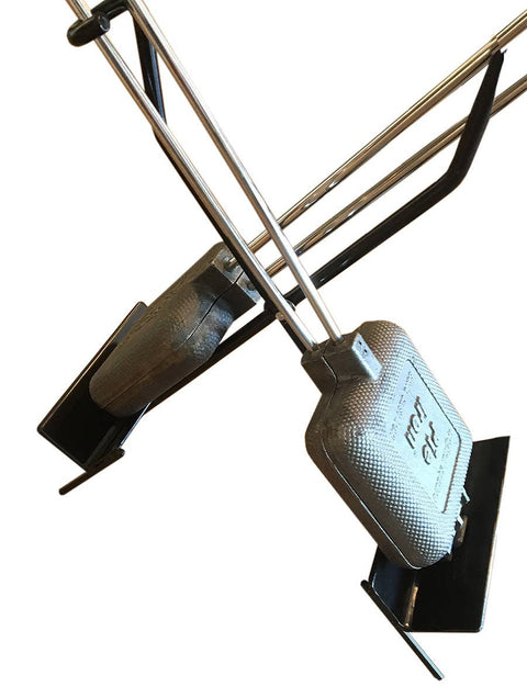 Pie Iron Kickstand, 15"x8"x4" - Rome Outdoor Cookware