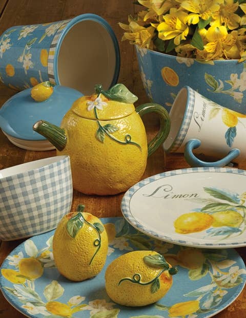 Citron 3-D Lemon Dessert Plate 8 in  x 6.25 in - Certified International