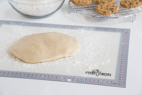 Silicone Bake Mat, 16.5" x 11.75" - Fox Run Brands