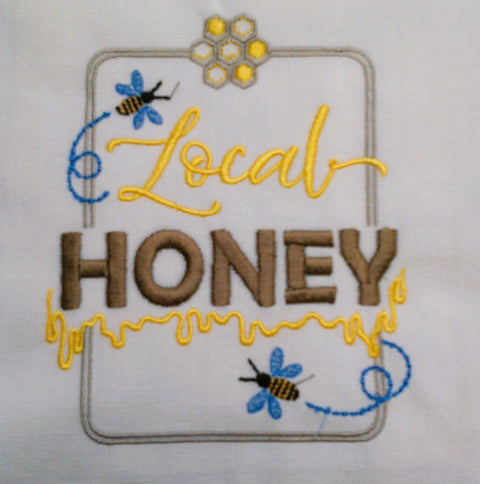 Homegrown Farmhouse Themed Tea Towels: Welcome to our Farmhouse - Red Mitten