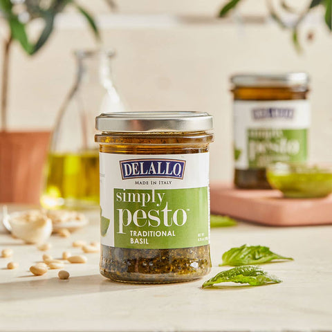 Traditional Basil Pesto Sauce in Olive Oil, 6.35oz - Delallo