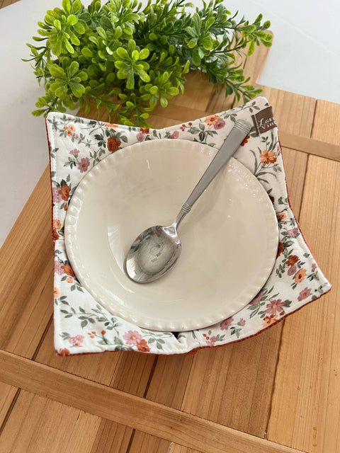 Emily Floral Bowl Cozy - Lavishly Vintage