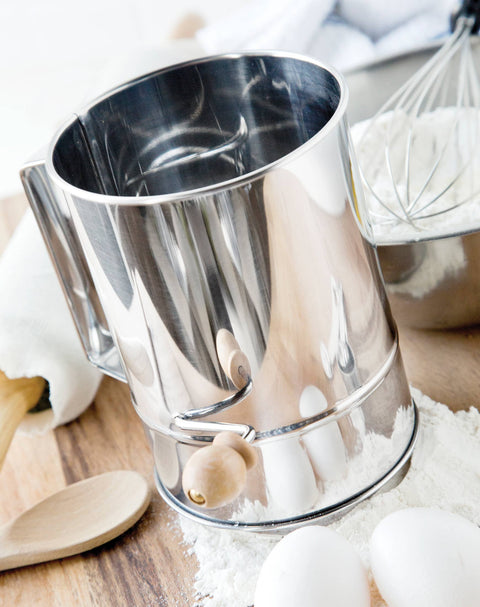 Flour Sifter, 4-Cup, 5.75 x 5.75 x 6.25 in - Fox Run Brands