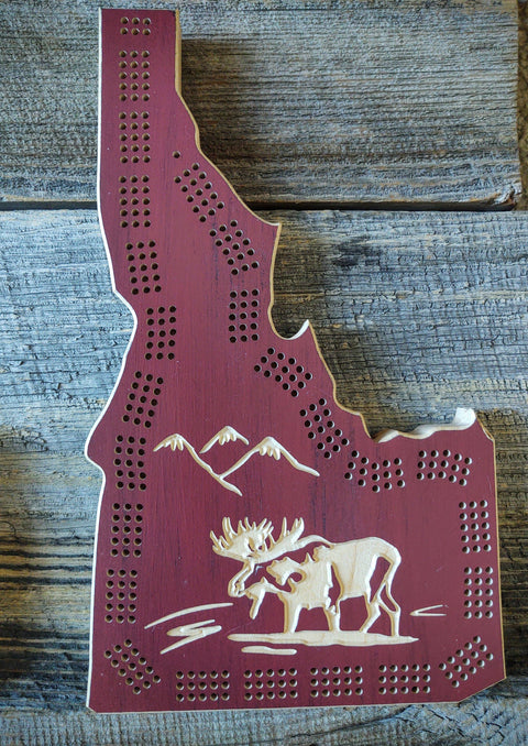 Cribbage Board: Idaho Shape with Moose - Knotty Pine Woodworks