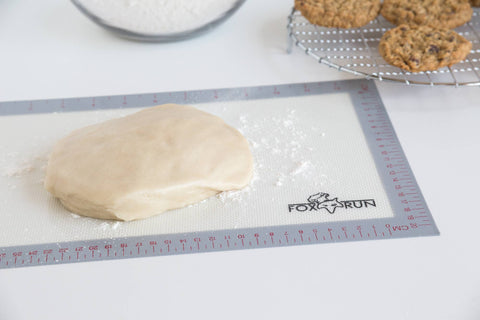 Non-Stick Baking Mat, Silicone, 14.25" x 9.5" - Fox Run Brands