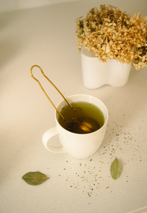 Stainless Steel Tea Strainer, Rose Gold - Bamboo Switch