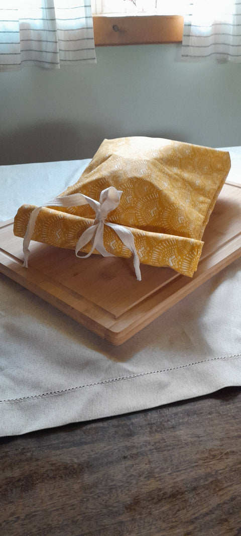 Waterproof Lined Bread Bag: Mustard Print - Keetna Farm Goods