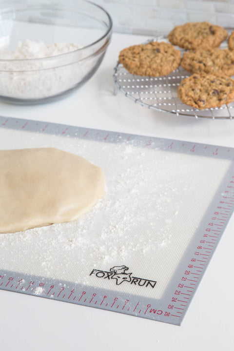 Silicone Bake Mat, 16.5" x 11.75" - Fox Run Brands