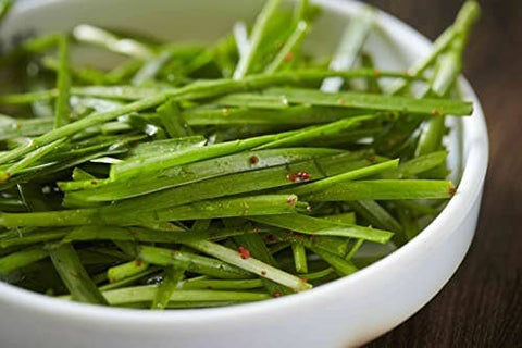 Garlic Chives, 2000 Seeds, Hẹ la Allium tuberosum - The Rike