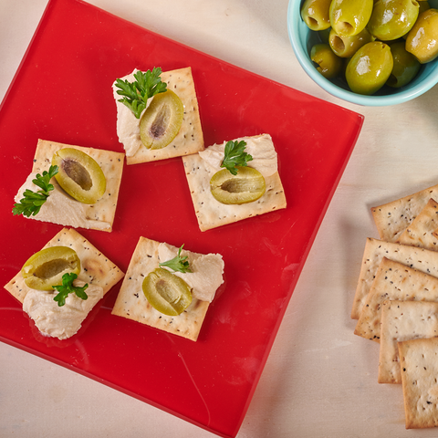 Cracked Black Pepper Snack Crackers - Partners Crackers