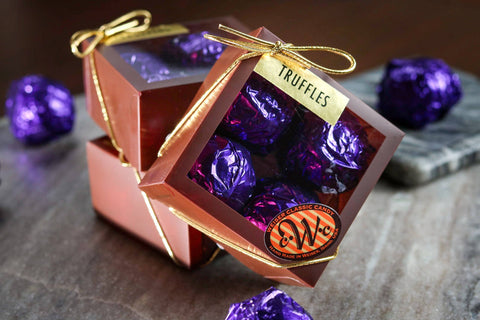Huckleberry Truffle Gift Box, 4 oz - Weiser Classic Candy