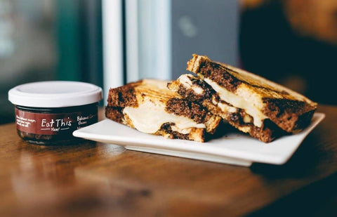 Balsamic Caramelized Onion Spread, 7 oz - Eat This Yum