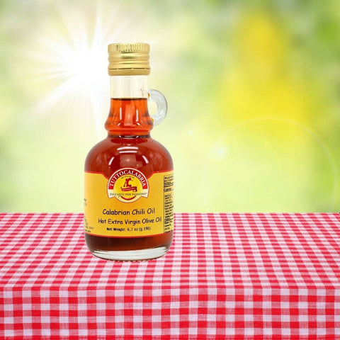 TuttoCalabria Chili Pepper Infused Extra Virgin Olive Oil - Wholesale Italian Food