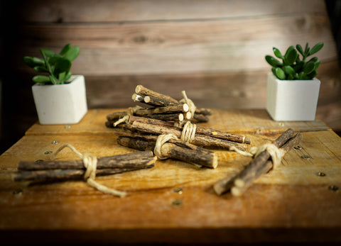 Matatabi Sticks, Cat Chew Toy - Shady Cat Social Club