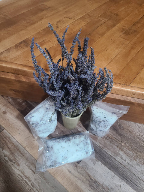 Lavender Bud Bath Salt - Lavender Vibes LLC